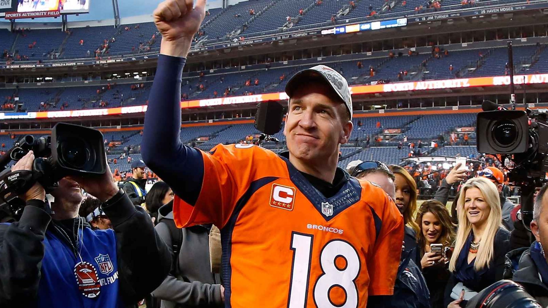 Peyton Manning marque la recrue Trasco